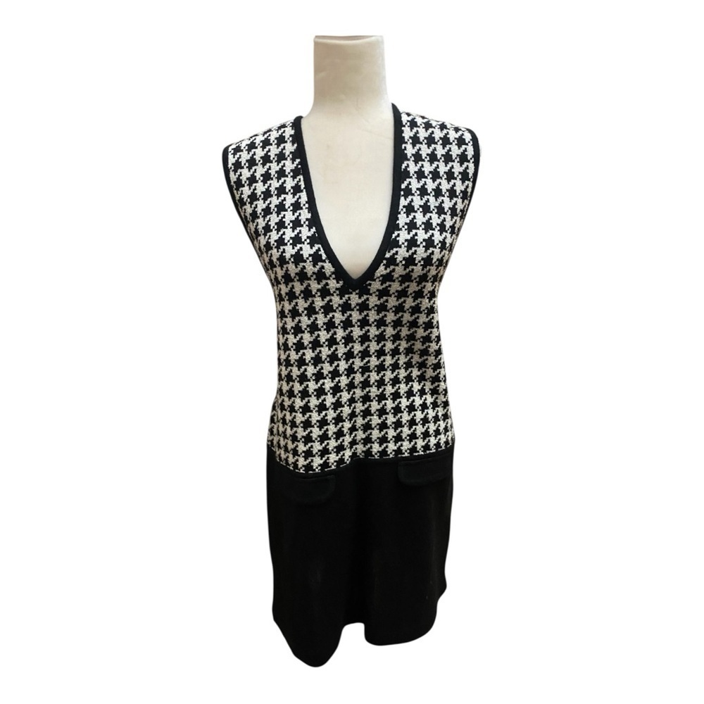 Outlander Vintage Houndstooth Sweater Dress Size Medium Acrylic Black White
